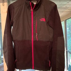 Women’s small North Face fleece